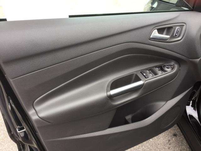 2017 Ford Escape SE 4dr SUV